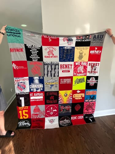 Customer photo review of Premium T Shirt Quilt