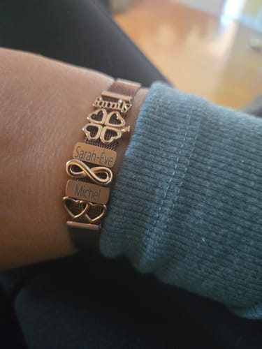 Customer photo review of Mesh charm infinity rosé gold