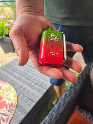 Customer photo review of Randm Tornado 20000 Puffs Disposable Vape