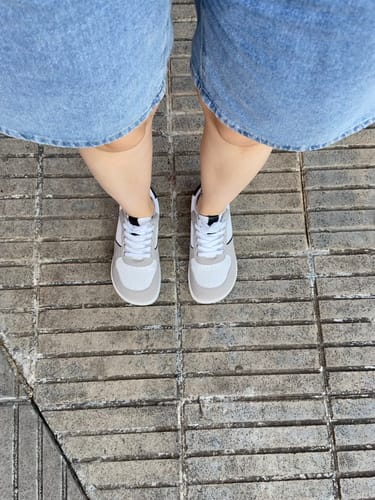 Customer photo review of Roots Urban Gris