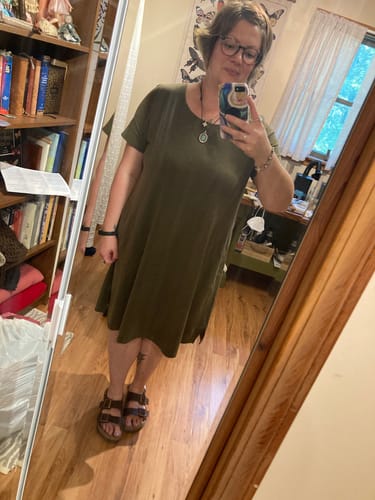 Customer photo review of Georgie Dress • Final Sale Deals! - Olive Leaf