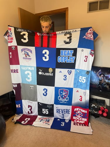 Customer photo review of Premium T Shirt Quilt