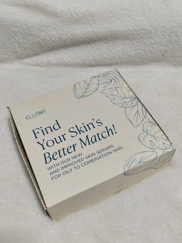 Customer photo review of Stay Fresh Moisturizer Controls Oil and Brightens