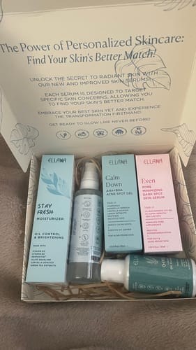 Customer photo review of Stay Fresh Moisturizer Controls Oil and Brightens