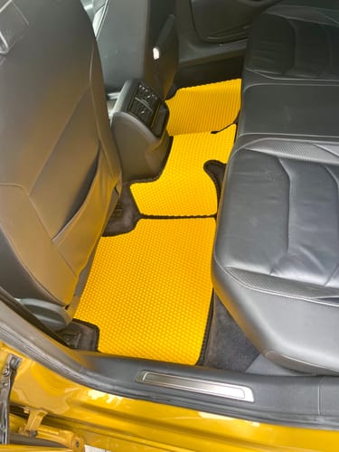 Customer photo review of Auto Fußmatten nach Maß - Komplettset