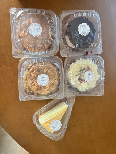 Customer photo review of Mini Cheesecakes 4" (Pack of 4)