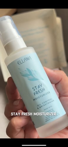 Customer photo review of Stay Fresh Moisturizer Controls Oil and Brightens