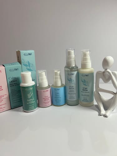 Customer photo review of Stay Fresh Moisturizer Controls Oil and Brightens