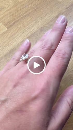 Customer video review of Silicone Ring – 11×8 mm Oval Cut CZ | Patent-Pending Design - GlowStone Collection