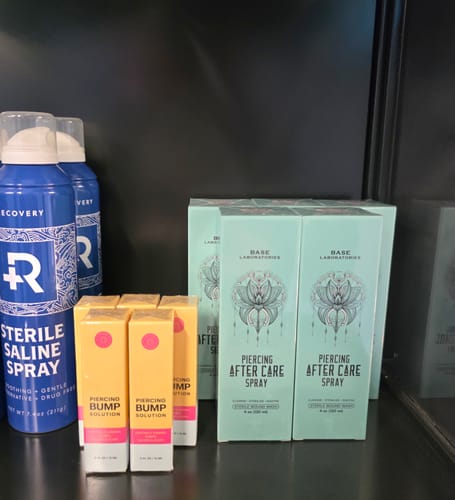 Customer photo review of Piercing Aftercare Spray Wholesale Bundle