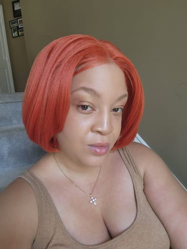 Customer photo review of Sensationnel Butta Lace Glueless Chic Bob HD Lace Front Wig - BOB UNIT 6