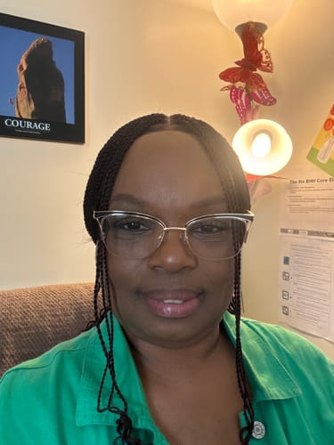 Customer photo review of Senegalese Mini Twist Braided Wig 14" Full Hand-tied HD Lace With Curly Ends - Human Baby Hair