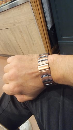 Customer photo review of Mens Copper Magnetic Bracelet TRIPLE Power