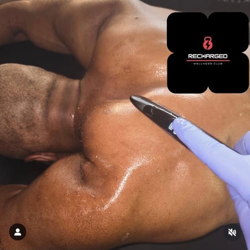 Customer photo review of Achedaway Mini Scraper:On-the-Go heated muscle scraping tool