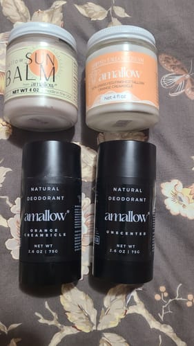 Customer photo review of Natural Non-Toxic Deodorant