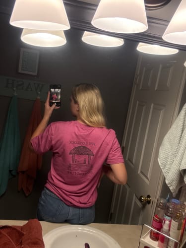 Customer photo review of 5 o'clock Somewhere Vybes