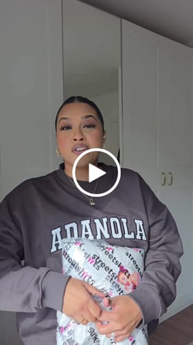 Customer video review of Unisex oversized organic sweatshirt