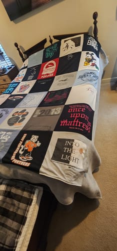 Customer photo review of Premium T Shirt Quilt