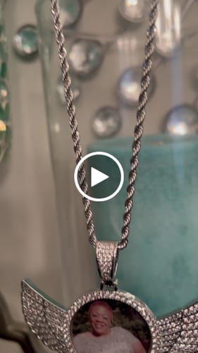 Joann S. review of Diamond Studded Angel Wing Photo Necklace image 1 out of 1