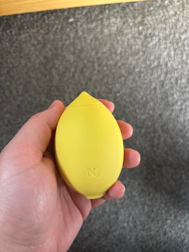 Customer photo review of Lem Clitoral Massager