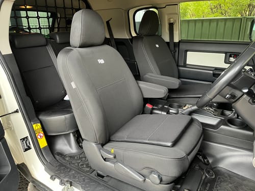 Customer photo review of Toyota FJ Cruiser Neoprene 2x Front Row Seat Covers (Made to Order)
