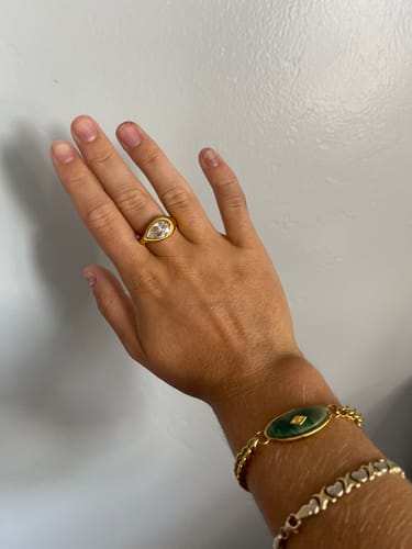 Chloë B. review of Liris image 1 out of 1