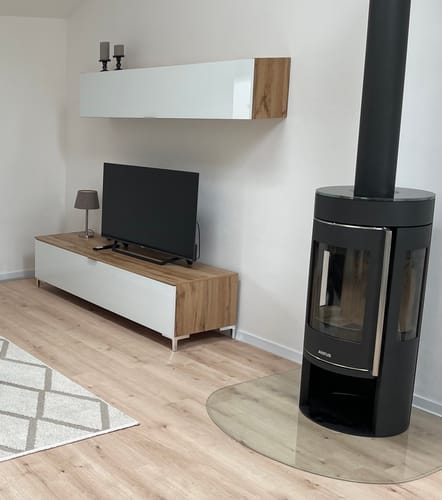 Customer photo review of Glasplatte Kamin, Funkenschutzplatte Glas für Kaminofen - Rundbogen