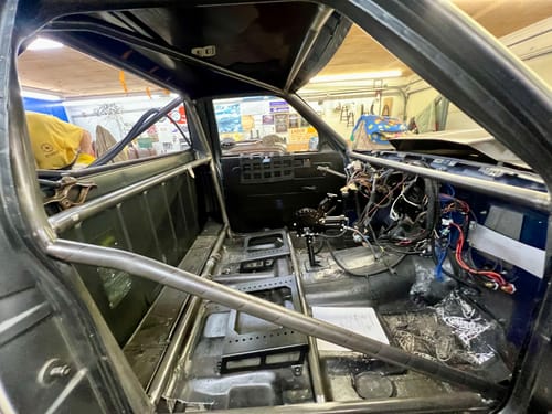 Customer photo review of 1st Gen 82-93 S-10/ Blazer 8.50 Cage Kit