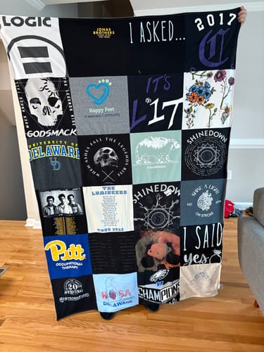 Rachel T. review of Premium T Shirt Quilt image 1 out of 1