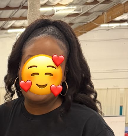 Customer photo review of CurlyMe 3 In 1 Half Wig Kinky Straight Glueless Install Half Wig With Draw-string Beginner Friendly