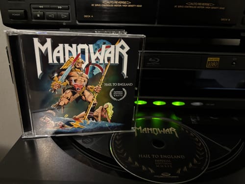 Customer photo review of Manowar CD Hail To England Imperial Edition MMXIX (remixed/remastered)