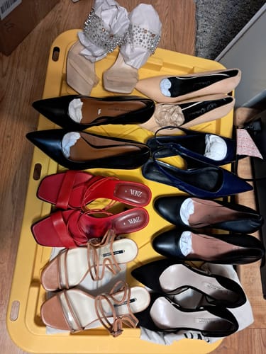 Customer photo review of Secondhand Mixed Gender Formal Shoes