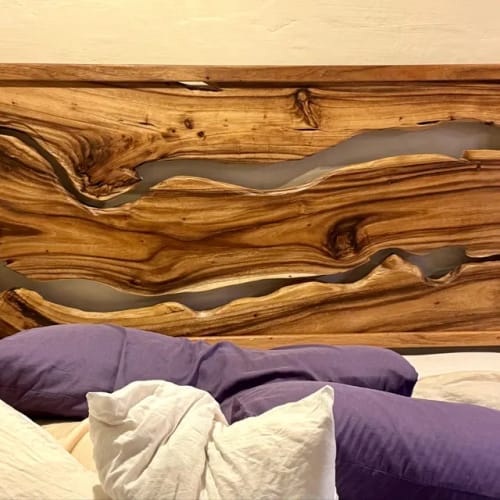 Customer photo review of Contemporary Live Edge Headboard With Natural Woodgrain