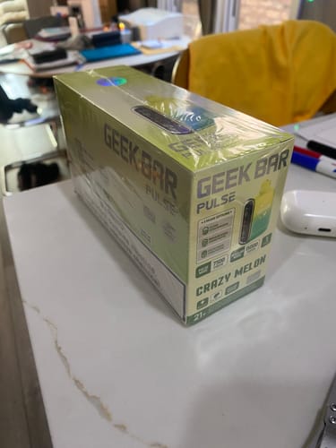 Customer photo review of Geek Bar Pulse 15000 Disposable Vape (5%, 15000 Puffs)