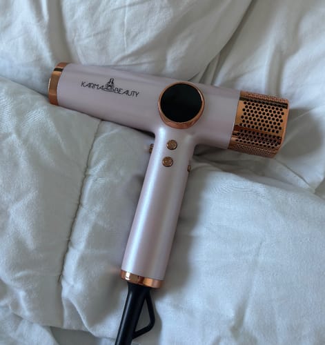 Customer photo review of IQ Pro Digital Blow Dryer and Multi-Styler