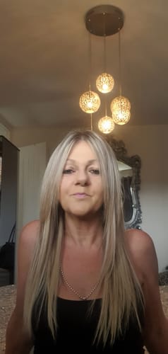 Customer photo review of Easi-iTips Professional Hair Extensions 18 Inch