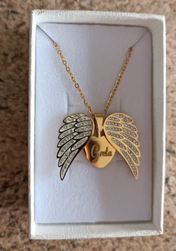 Customer photo review of Collana Angelo Mio Con Incisione Personalizzata