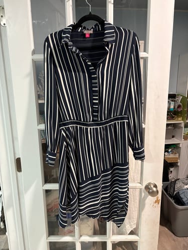 Customer photo review of Dress Me Up! Wardrobe Rewind Women's Secondhand Rental Assortment
