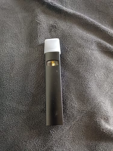 Customer photo review of HHZ Vape Pen 95% - Amnesia