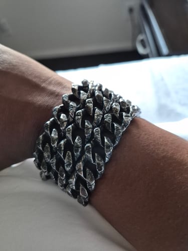 Customer photo review of FORGED BIND.