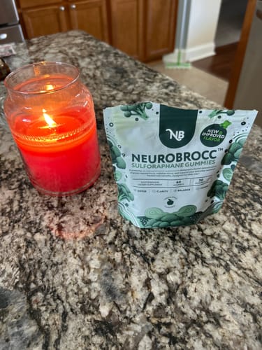 Customer photo review of NeuroBrocc Gummies