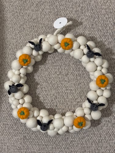 Customer photo review of Felt Bats Loose Parts - 5 Bats