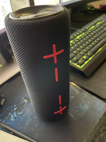 Customer photo review of LytSwish™ Dual Magnetic Bluetooth Speaker