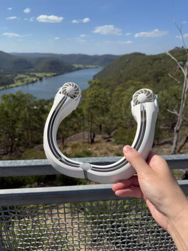 Customer photo review of Directional Rotor Neck Fan with Dual Cooling Modes