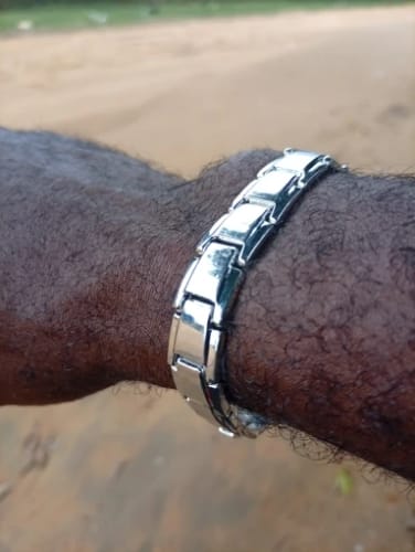 Customer photo review of Health bracelet - Magnetotherapy bracelet for men