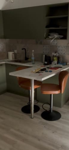 Customer photo review of Σκαμπό για Πάσο Κουζίνας Σετ 2 τμχ EKHO Ρυθμιζόμενο Ύψος 62-84 εκ Άνετο με Πλάτη και Μεγάλη Σταθερή Βάση Καφέ-Μαύρο LJ-BB35097B01