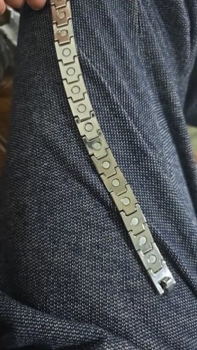 Customer photo review of Health bracelet - Magnetotherapy bracelet for men