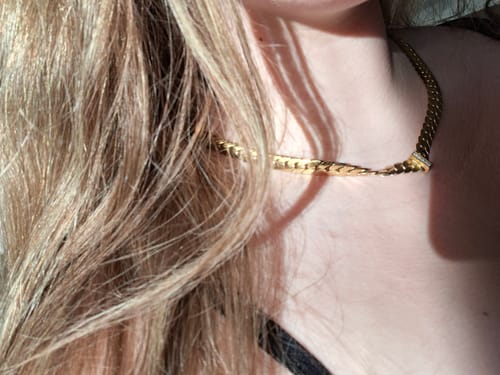 Meis V. review of Jana image 1 out of 1