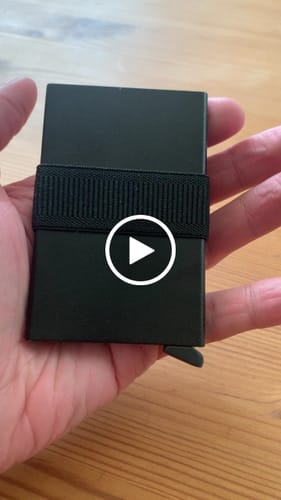 Customer video review of Secrid Moneyband