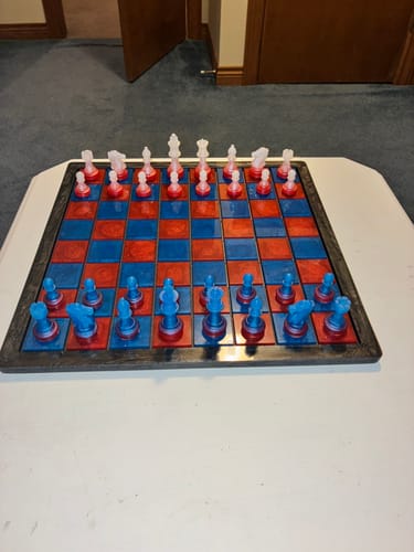 Customer photo review of 14.5x14.5x0.5" Medium Chess Board Silicone Mold With 1.5" Squares